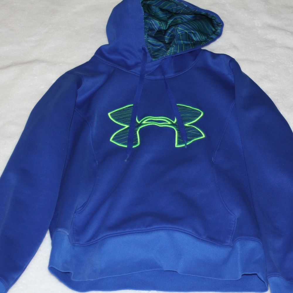 Under Armour Sweatshirt w/Adjustable Strings